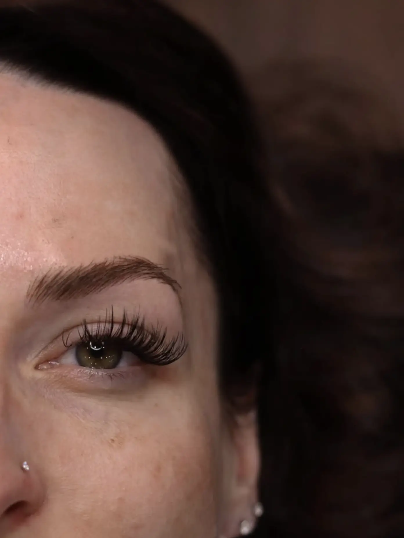 Cosmetic tattoo artist